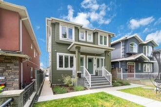 3164 Venables St in Vancouver, BC - Building Photo - Building Photo