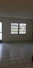 20251 NE 2nd Ave-Unit -R21 in Miami, FL - Foto de edificio - Building Photo