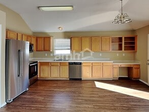 432 Round Rock Rd in Cedar Hill, TX - Building Photo - Building Photo