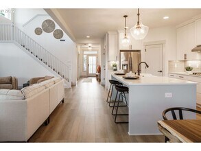 3008 S White Salmon Dr in Ridgefield, WA - Building Photo - Building Photo