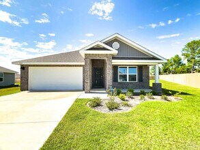 5615 Tristan Ct in Milton, FL - Building Photo - Building Photo