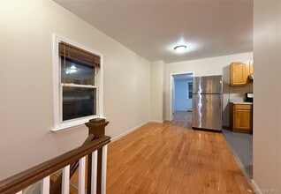 80-30 160th St in Queens, NY - Building Photo - Building Photo