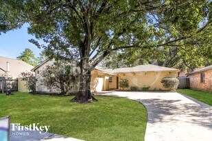 21226 Waymare Ln in Spring, TX - Building Photo