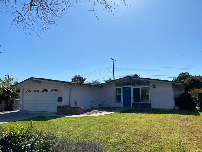 property at 1234 Socorro Ave