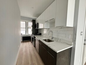 7503 N Eastlake Terrace-Unit -1 in Chicago, IL - Building Photo - Building Photo