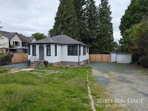 45723 Lewis Ave in Chilliwack, BC - Building Photo - Building Photo