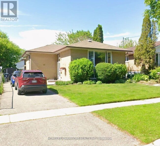 property at 10 Cunard St