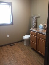 677 E Lincoln Rd in Alcoa, TN - Building Photo - Building Photo