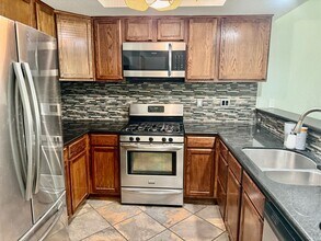 26970 Prickley Pear Ct in Corona, CA - Building Photo - Building Photo