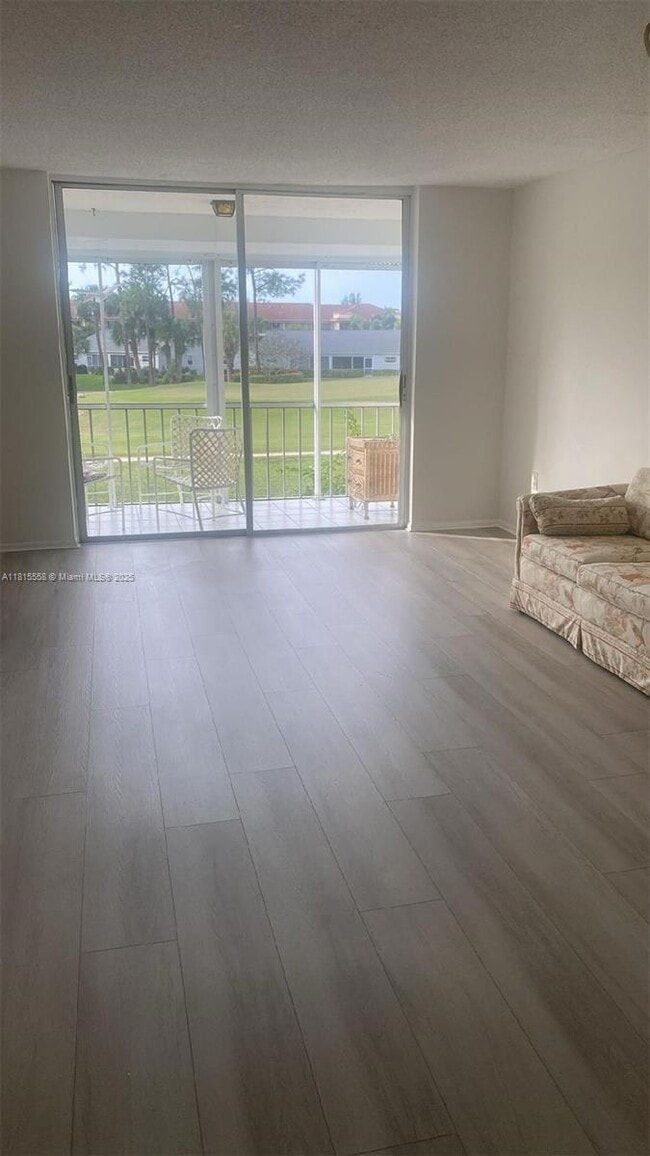 property at 160 Turtle Lake Ct