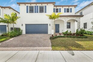 12908 SW 229th St in Goulds, FL - Building Photo
