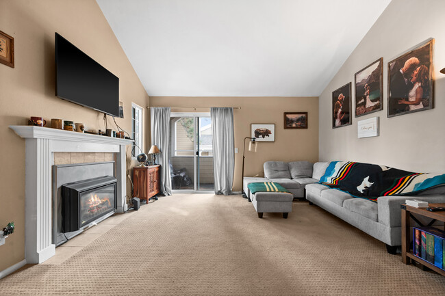 1478 E Foxboro Dr, Unit #2 in Millcreek, UT - Building Photo - Building Photo