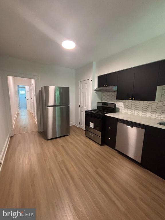 property at 2023 Division St