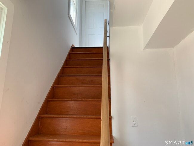 422-424 Dixwell Ave in New Haven, CT - Building Photo - Building Photo