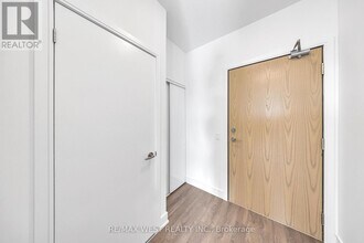 110-1350 Ellesmere Rd in Toronto, ON - Building Photo - Building Photo
