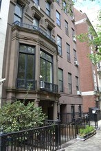 40 E 75th St in New York, NY - Building Photo - Building Photo