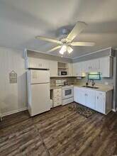 401 N Hillside Dr in North Myrtle Beach, SC - Building Photo - Building Photo