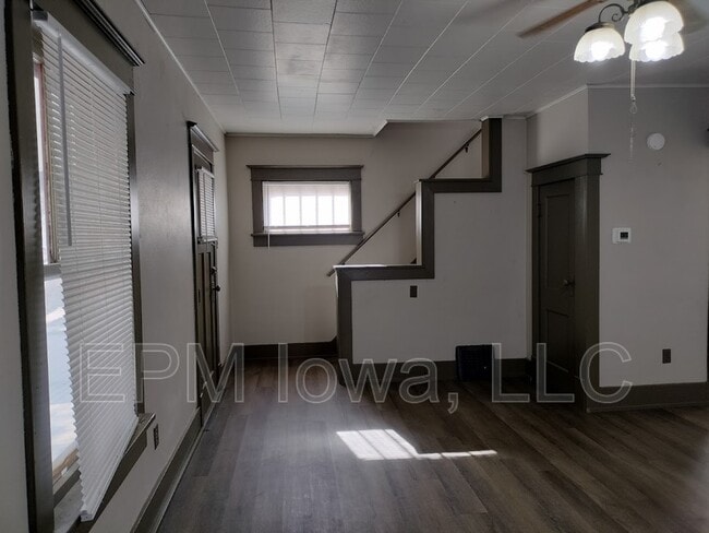 1125 Ackermant St in Waterloo, IA - Building Photo - Building Photo
