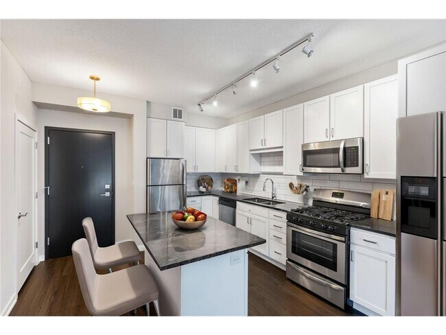 497 S Marquette Ave in Minneapolis, MN - Building Photo - Building Photo