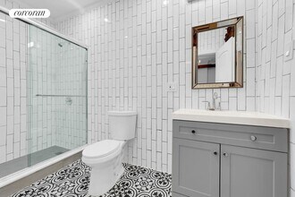 209 Jefferson Ave in Brooklyn, NY - Building Photo - Building Photo