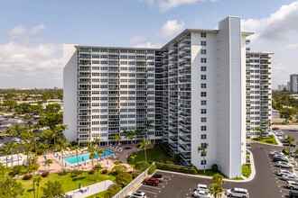 Coral Ridge Towers East in Fort Lauderdale, FL - Foto de edificio - Building Photo