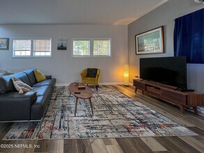 3568 Riverside Ave in Jacksonville, FL - Building Photo - Building Photo