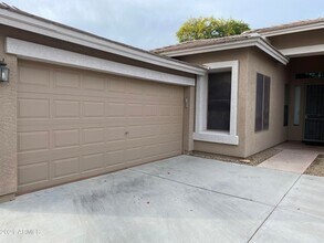 4628 E County Down Dr in Chandler, AZ - Building Photo - Building Photo