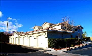 1531 Ruby Cliffs Ln in Las Vegas, NV - Building Photo - Building Photo