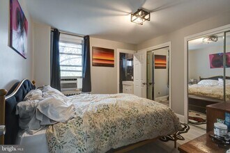 145 W Wilt St in Philadelphia, PA - Building Photo - Building Photo