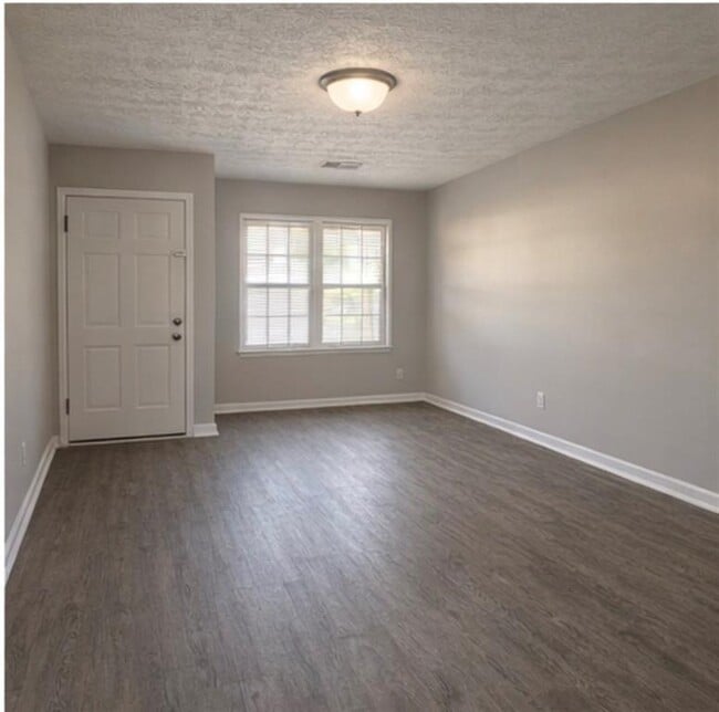 848 Wilson Cir SW in Marietta, GA - Building Photo - Building Photo