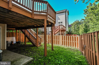 13206 Fox Ripple Ln in Herndon, VA - Building Photo - Building Photo