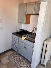 408 Porter St in Manchester, NH - Building Photo - Building Photo