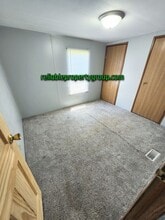 12 Holiday Park in Churubusco, IN - Building Photo - Building Photo