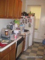 35 Brookline St, Unit 8 in Cambridge, MA - Building Photo