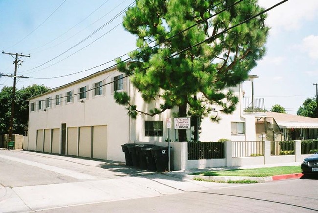 12213 E 224th St in Hawaiian Gardens, CA - Building Photo - Building Photo