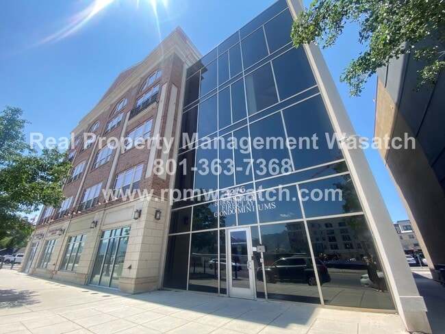 property at 4276 S Main St