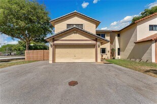 9646 SW 151 Ave in Miami, FL - Building Photo