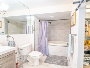 3100 E Cherry Creek S Dr in Denver, CO - Building Photo - Building Photo