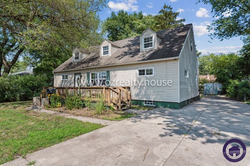 1140 Joyce Ln in Toledo, OH - Building Photo