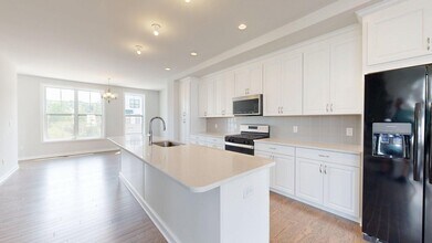 2921 Corston Rd in Ann Arbor, MI - Building Photo - Building Photo