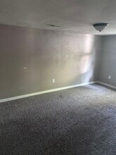2127 N Boonville Ave in Springfield, MO - Building Photo - Building Photo