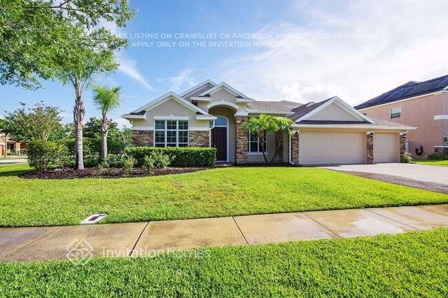 1390 Stellar Dr in Oviedo, FL - Foto de edificio - Building Photo