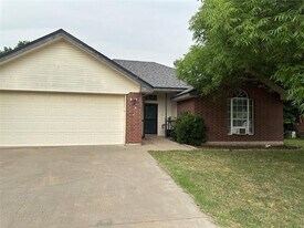 3858 Notre Dame Cir in Abilene, TX - Building Photo