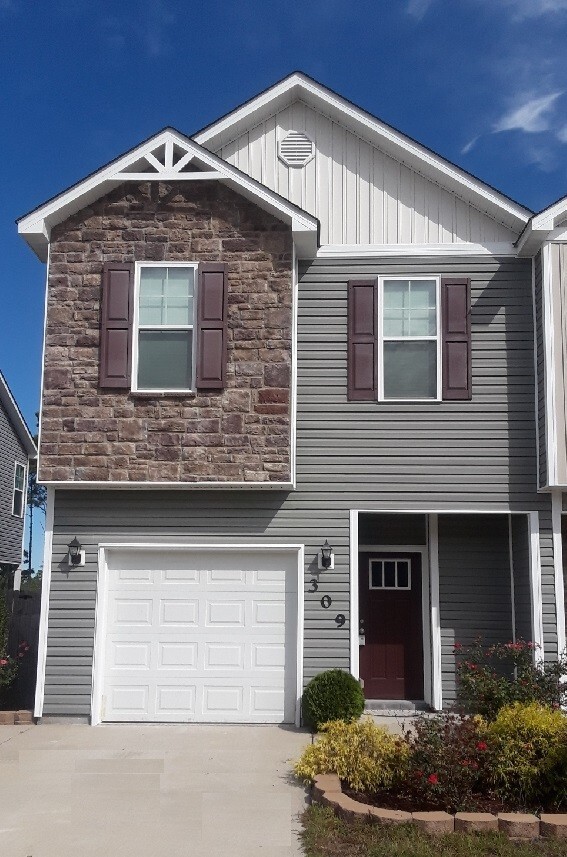 property at 309 Frisco Wy