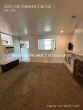 3202 Joe Hammer Sq in Pittsburgh, PA - Building Photo - Building Photo