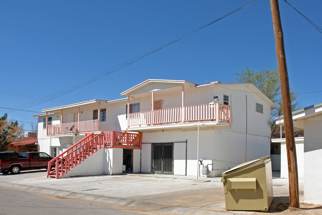 Building B in Fabens, TX - Foto de edificio