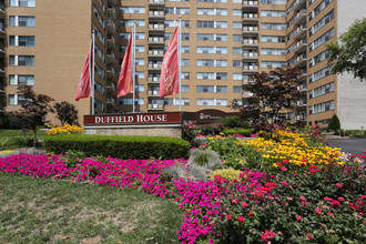 Duffield House Apartments in Philadelphia, PA - Foto de edificio - Building Photo