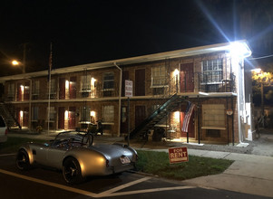 A Pennington Inn in Plant City, FL - Building Photo - Other