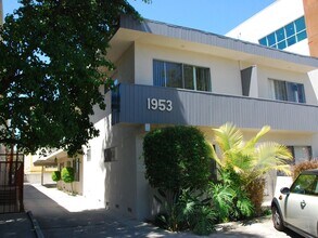 1953 Overland Avenue, in Los Angeles, CA - Foto de edificio - Building Photo