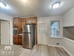 3726 Panola Rd in Stonecrest, GA - Foto de edificio - Building Photo